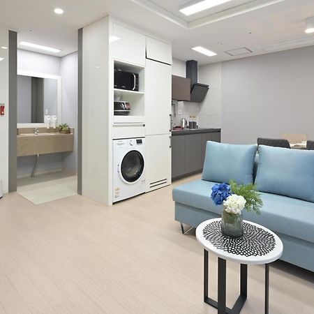 Bayone Park Apartment Yeosu Exterior foto
