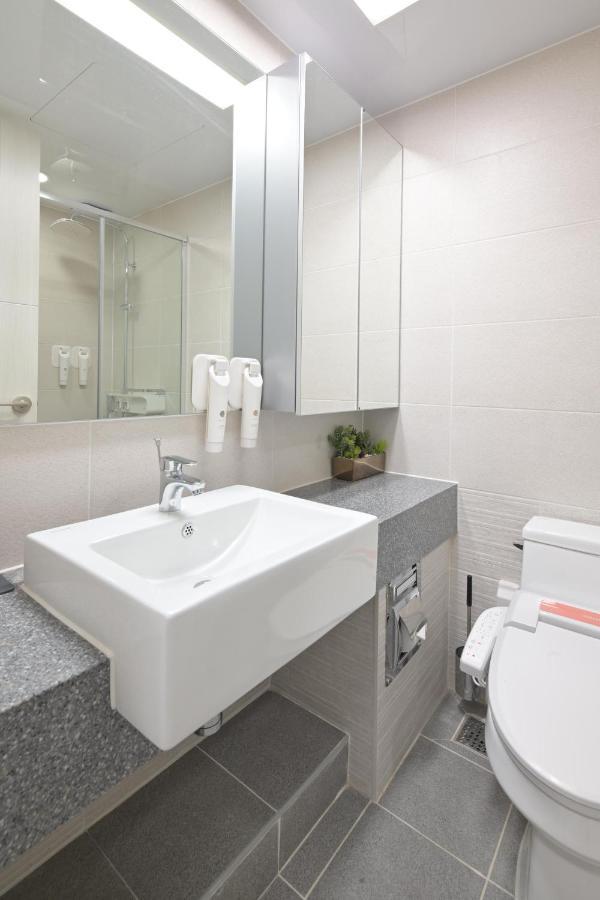 Bayone Park Apartment Yeosu Exterior foto
