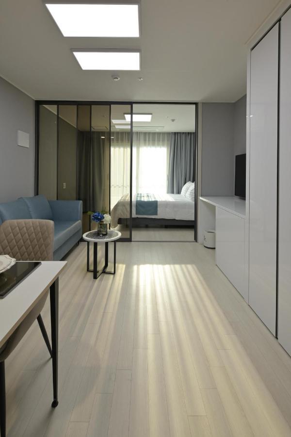 Bayone Park Apartment Yeosu Exterior foto