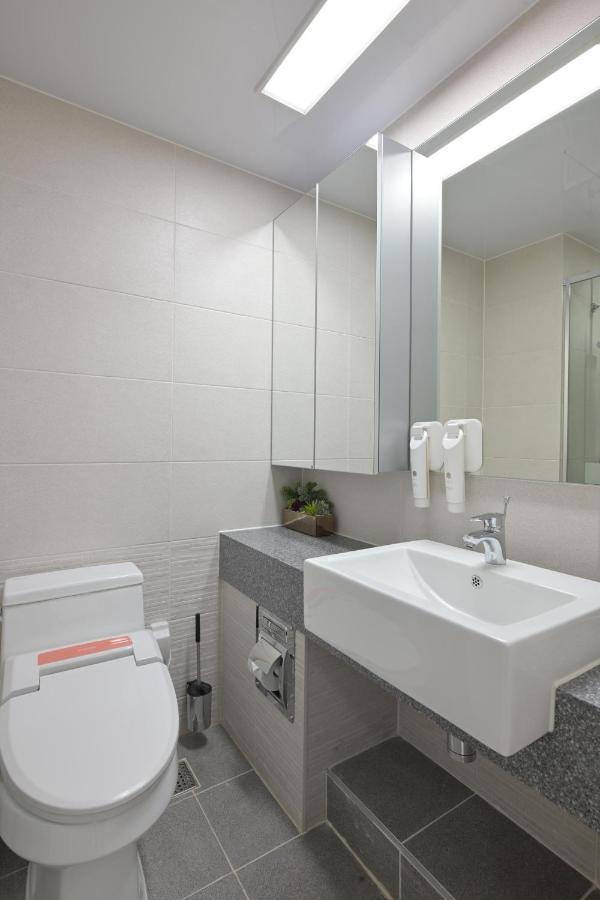 Bayone Park Apartment Yeosu Exterior foto
